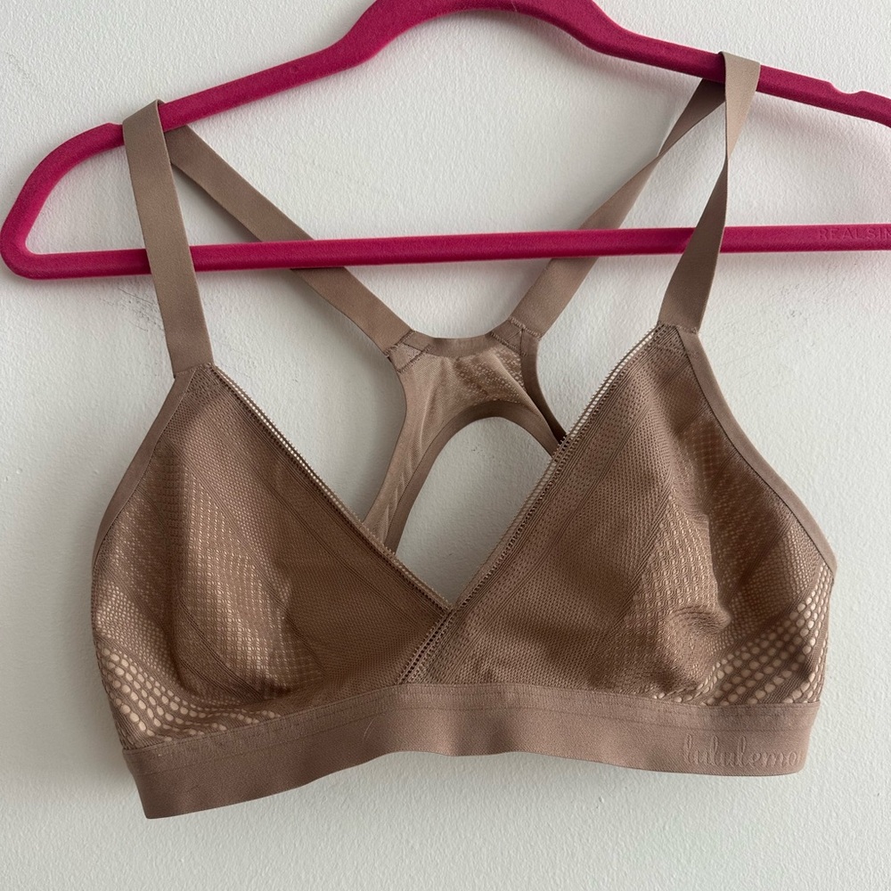 Lululemon awake to lace bra 34B tan